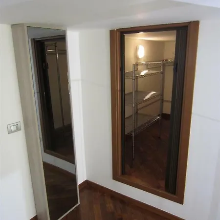 Loft In Navigli's Quartier Milan